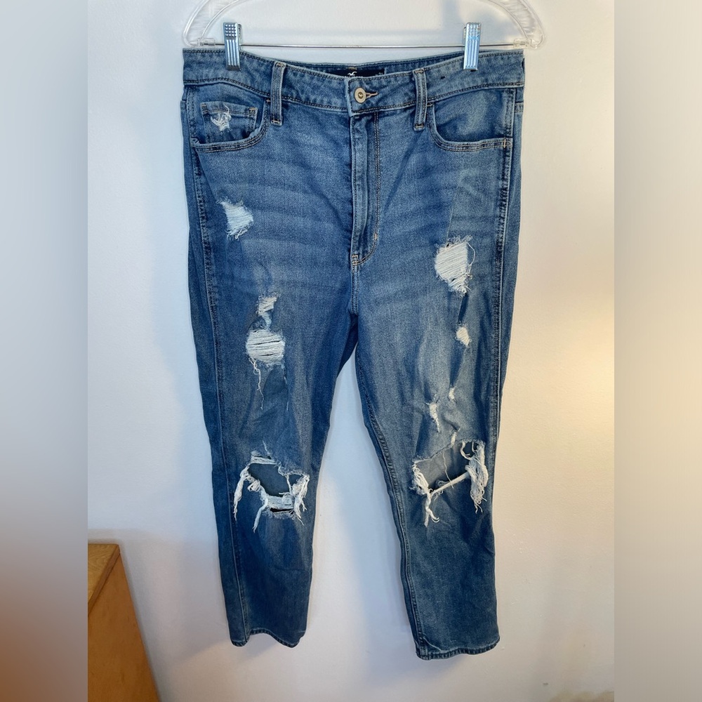 Hollister Blue Distressed Ultra High Rise‎ Mom Jeans Stretch 13 R 31/27